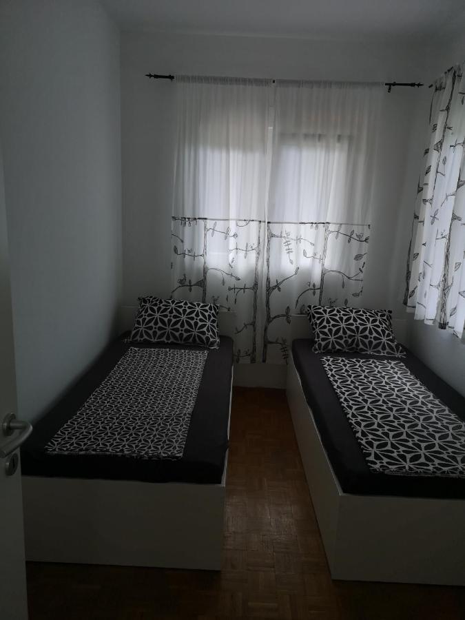Apartmani Alma Podgora Eksteriør billede