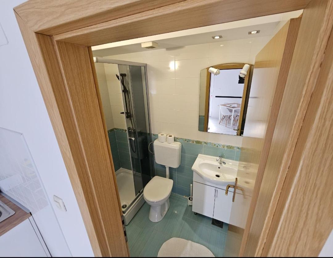 Apartmani Alma Podgora Eksteriør billede